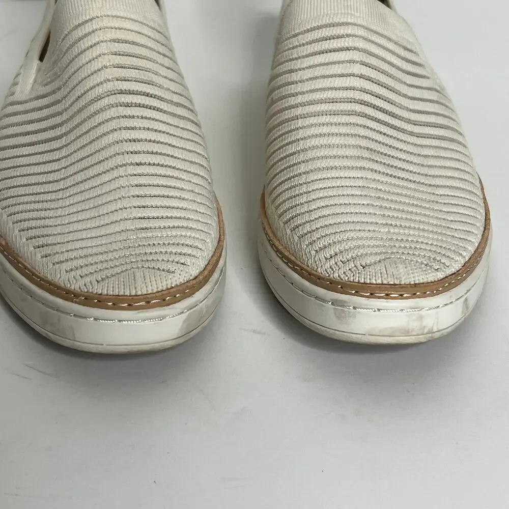 UGG Sammy Breeze Slip On Sneakers White Tan Breathable Comfort Shoe Size 10